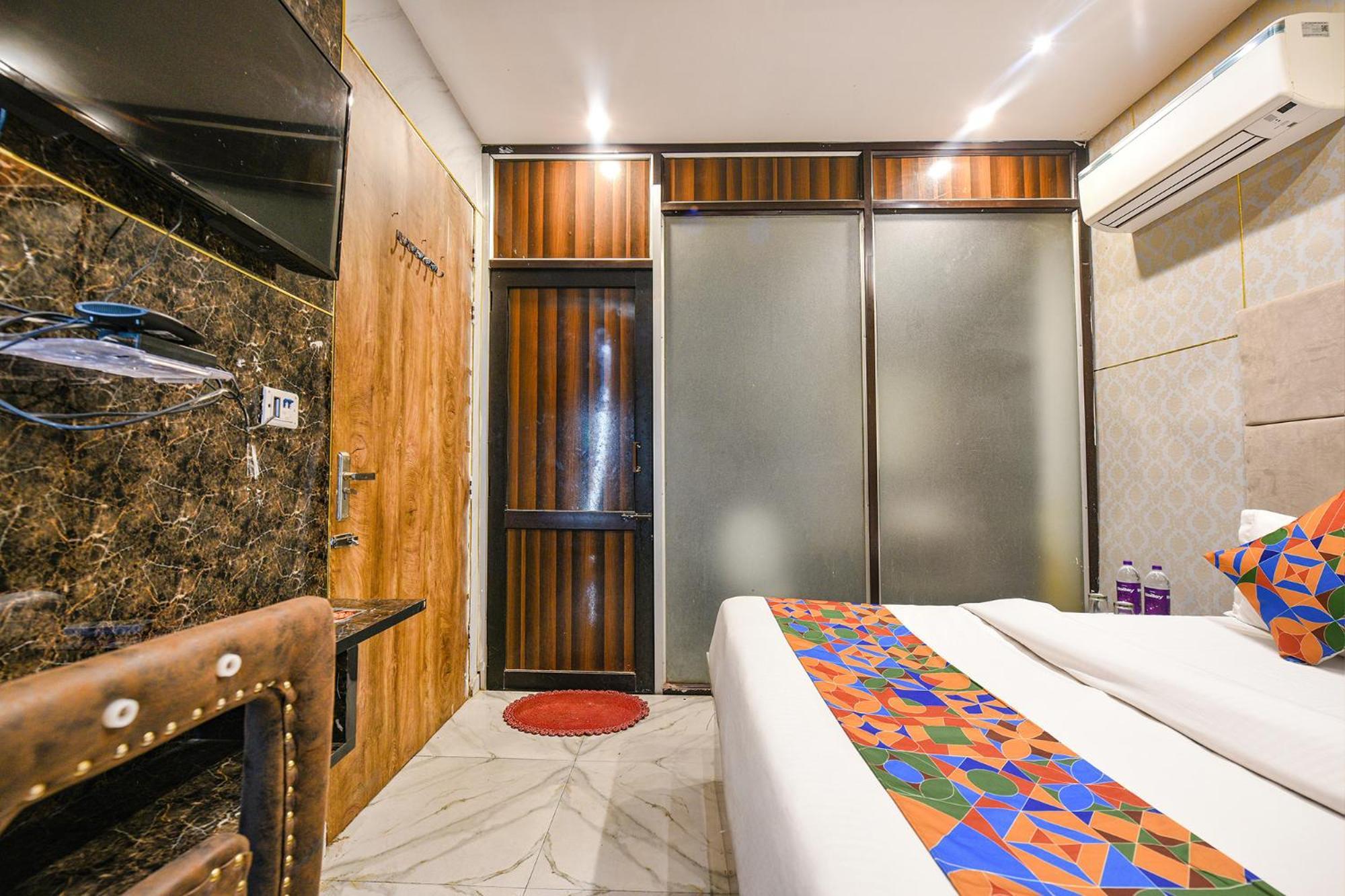 Fabhotel The Dreams Kharar Экстерьер фото