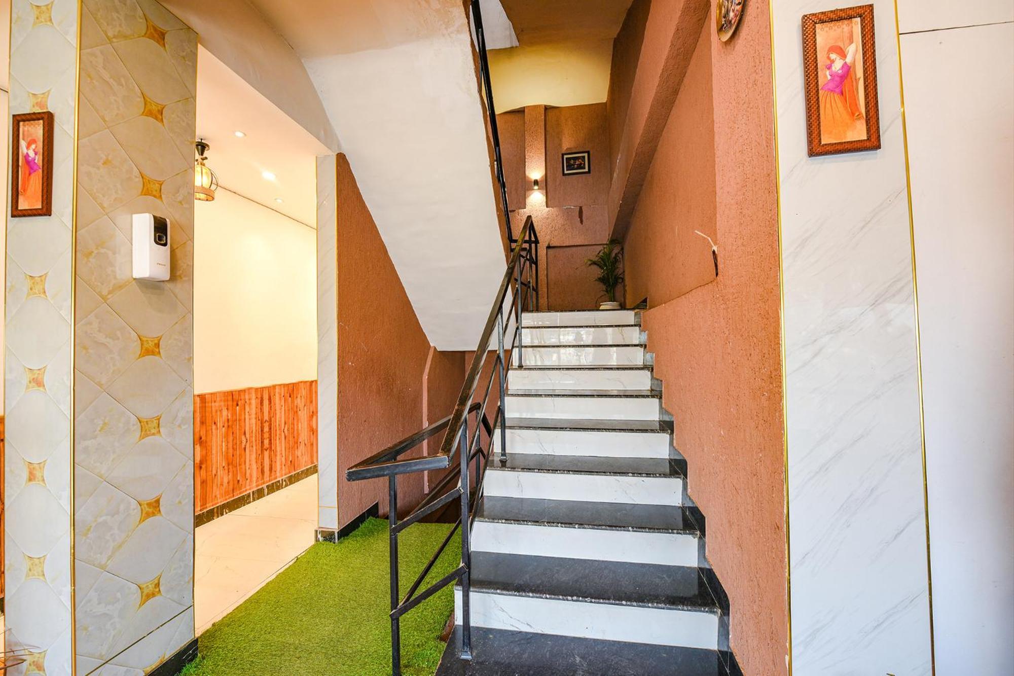 Fabhotel The Dreams Kharar Экстерьер фото