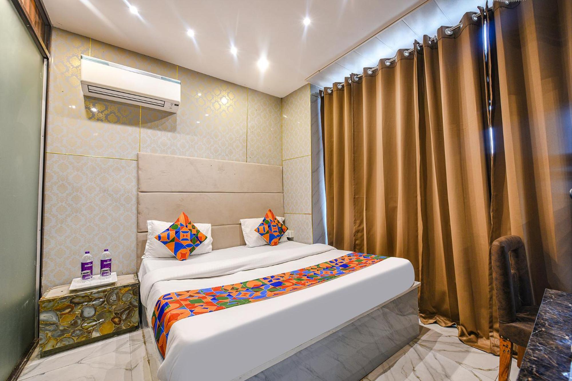 Fabhotel The Dreams Kharar Экстерьер фото
